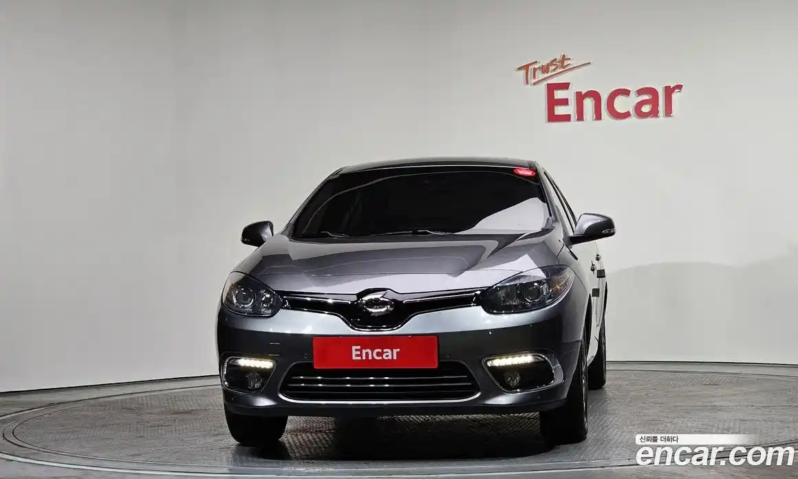 Renault SM3 2016 1.6 Автомат в Москве № 106088, фото 16