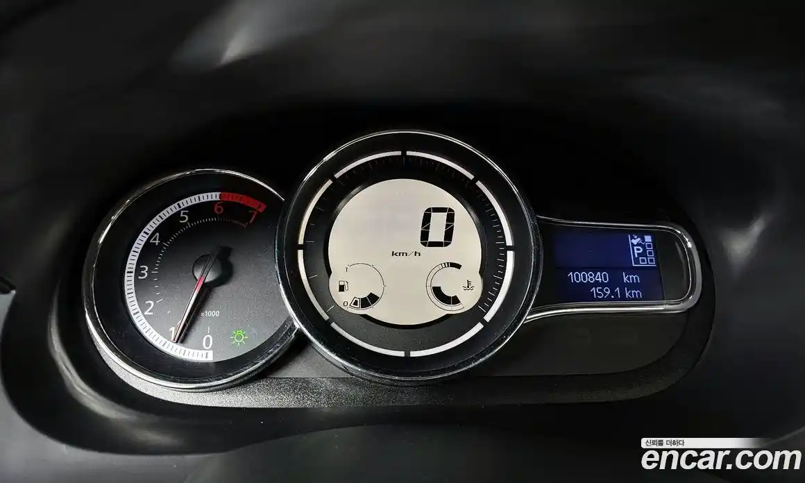 Renault SM3 2016 1.6 Автомат в Москве № 106088, фото 7