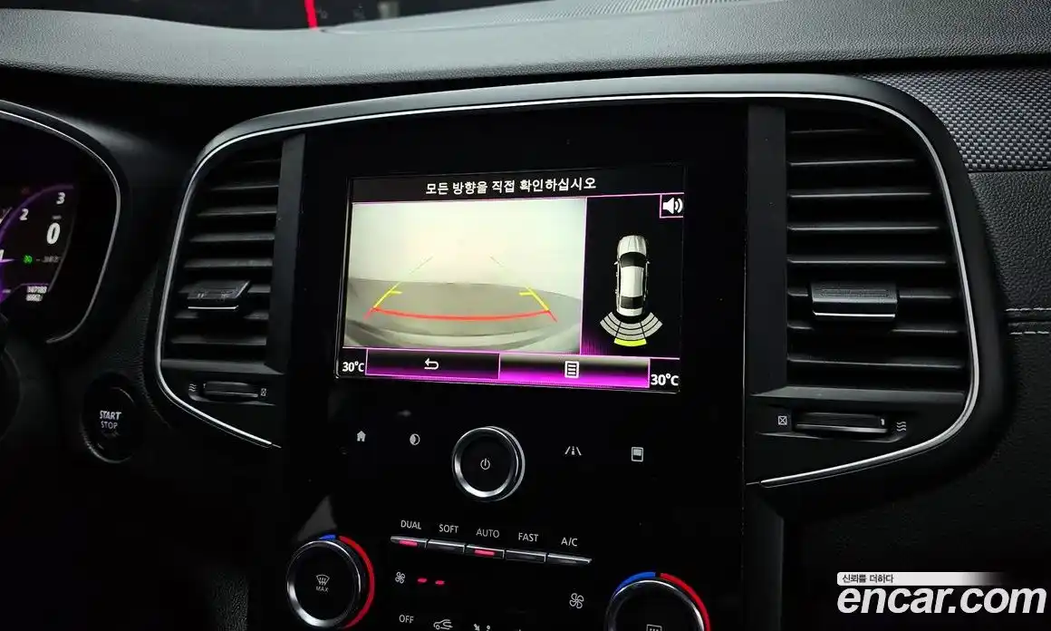 Renault SM6 2016 1.5 Автомат в Москве № 106970, фото 14