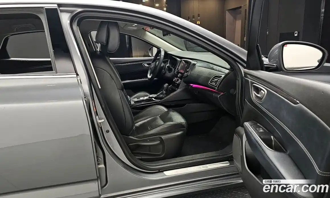 Renault SM6 2016 1.5 Автомат в Москве № 106970, фото 16