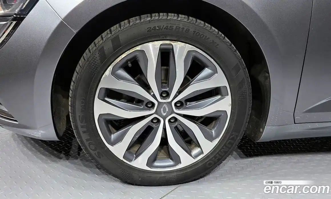 Renault SM6 2016 1.5 Автомат в Москве № 106970, фото 3