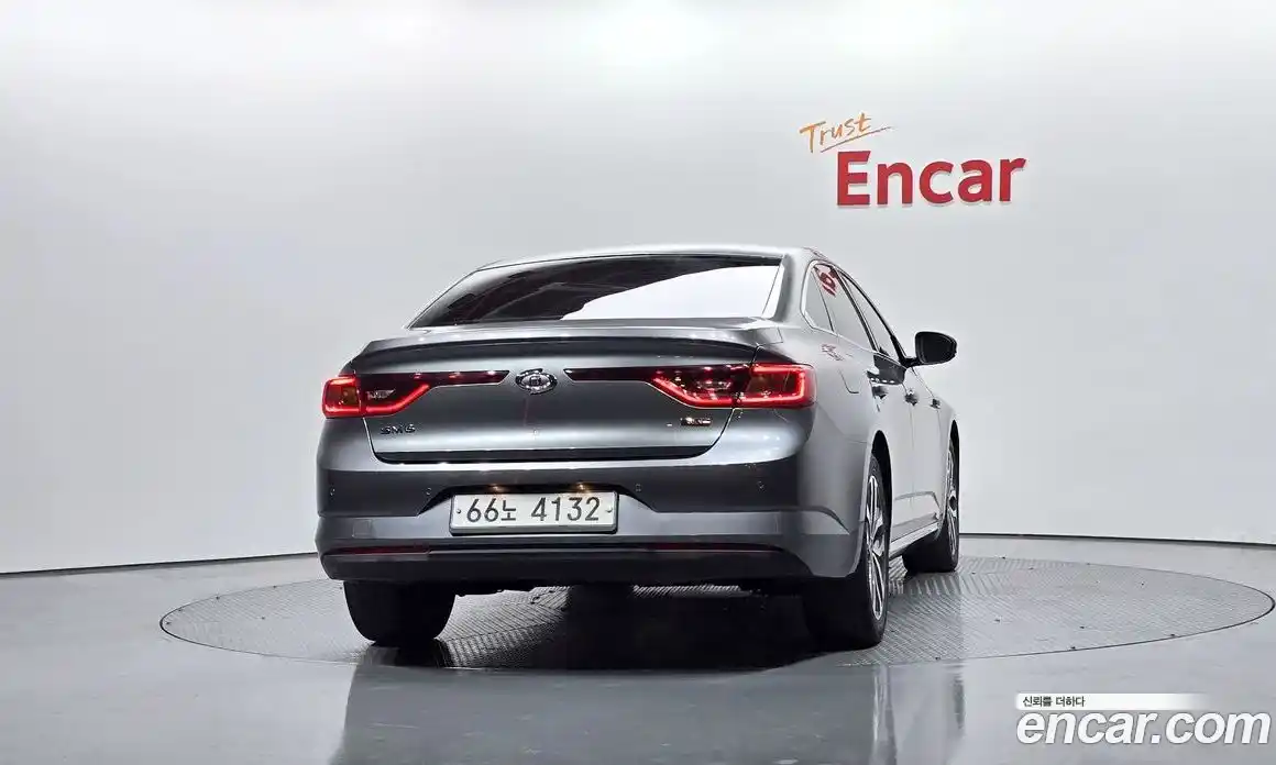 Renault SM6 2016 1.5 Автомат в Москве № 106970, фото 5