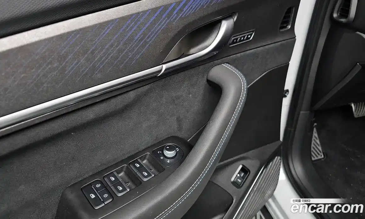 Renault Grand Koleos 2025 1.5 Автомат в Москве № 107532, фото 17