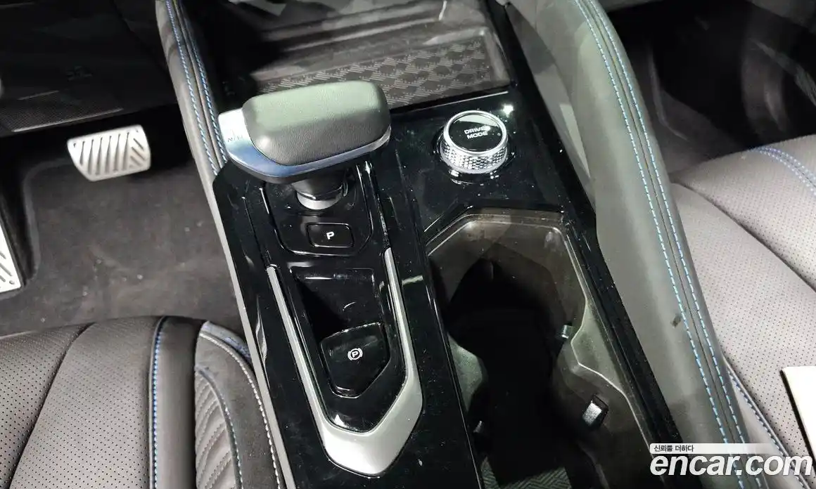 Renault Grand Koleos 2025 1.5 Автомат в Москве № 107532, фото 9