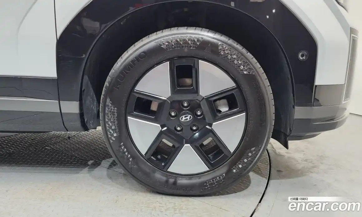 Hyundai Santa Fe 2024 1.6 Автомат в Москве № 108322, фото 12