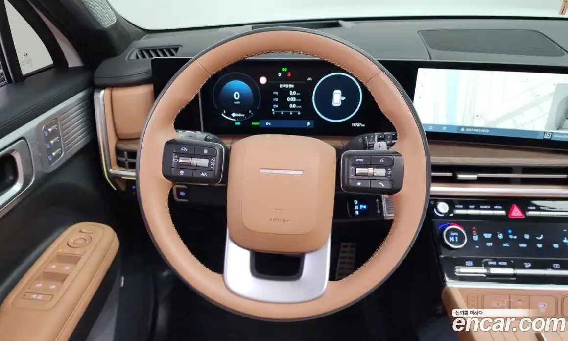 Hyundai Santa Fe 2024 1.6 Автомат в Москве № 108322, фото 14