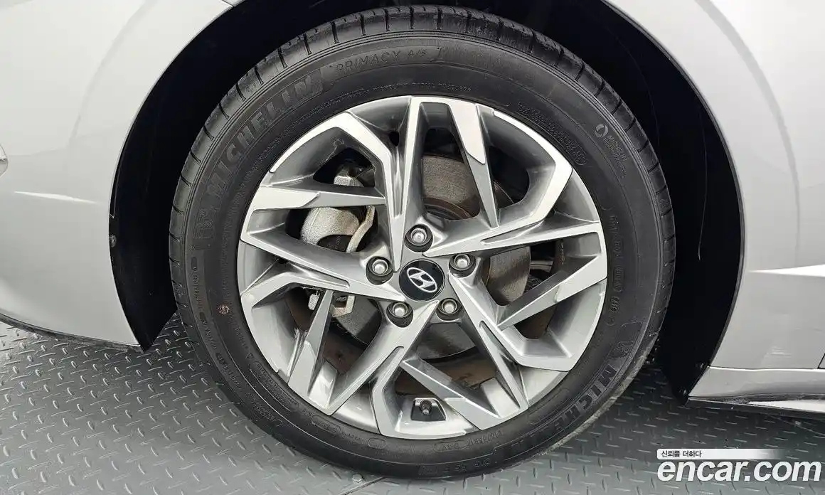 Hyundai Sonata 2020 2.0 Автомат в Москве № 108551, фото 1