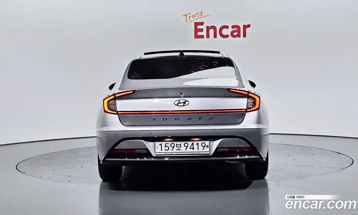 Hyundai Sonata 2020 2.0 Автомат в Москве № 108551, фото 17