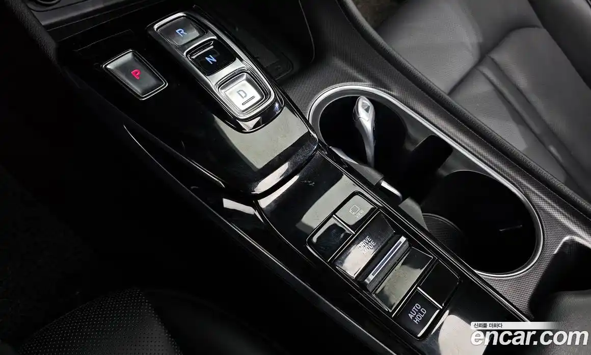 Hyundai Sonata 2020 2.0 Автомат в Москве № 108551, фото 3