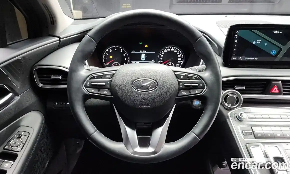 Hyundai Santa Fe 2021 2.5 Автомат в Москве № 110016, фото 19