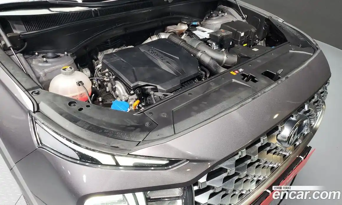 Hyundai Santa Fe 2021 2.5 Автомат в Москве № 110016, фото 3