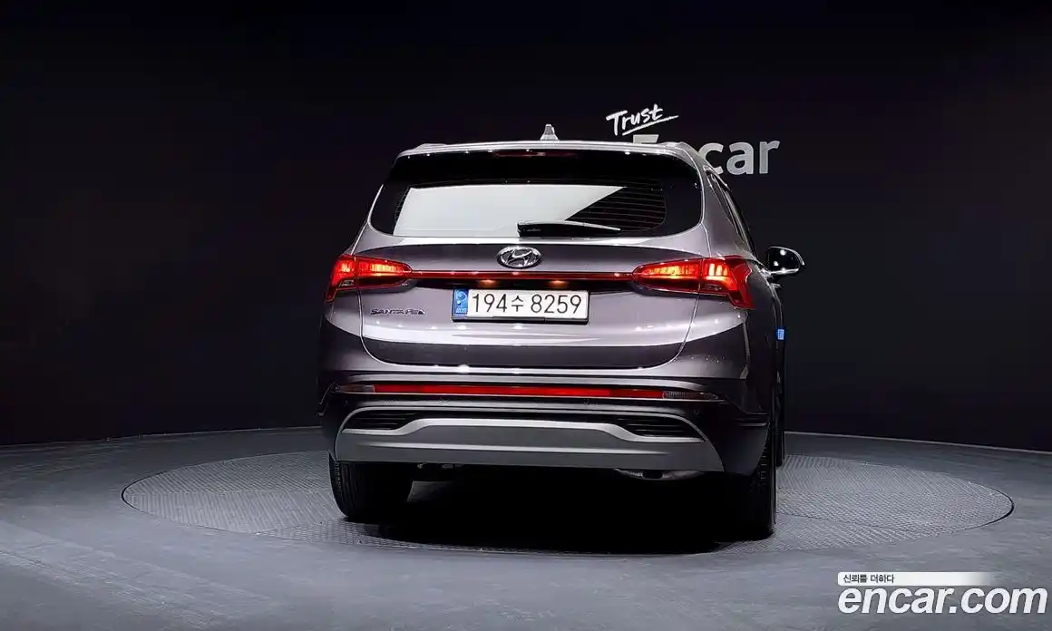 Hyundai Santa Fe 2021 2.5 Автомат в Москве № 110016, фото 5