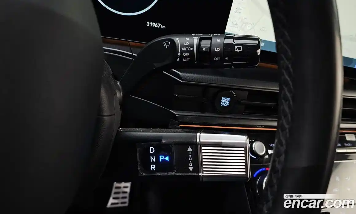 Hyundai Santa Fe 2024 1.6 Автомат в Москве № 110926, фото 14