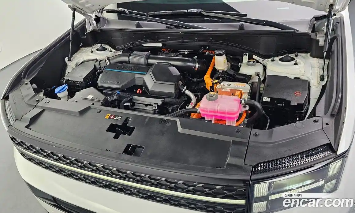 Hyundai Santa Fe 2024 1.6 Автомат в Москве № 110926, фото 8