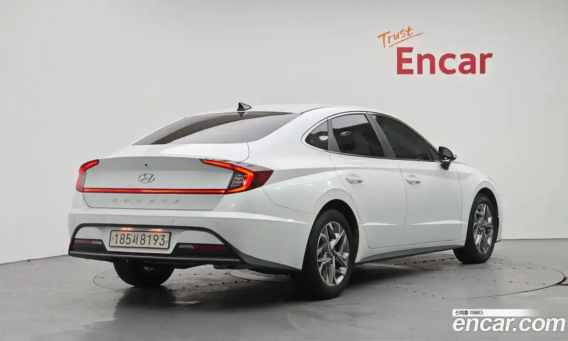 Hyundai Sonata 2021 2.0 Автомат в Москве № 112106, фото 14