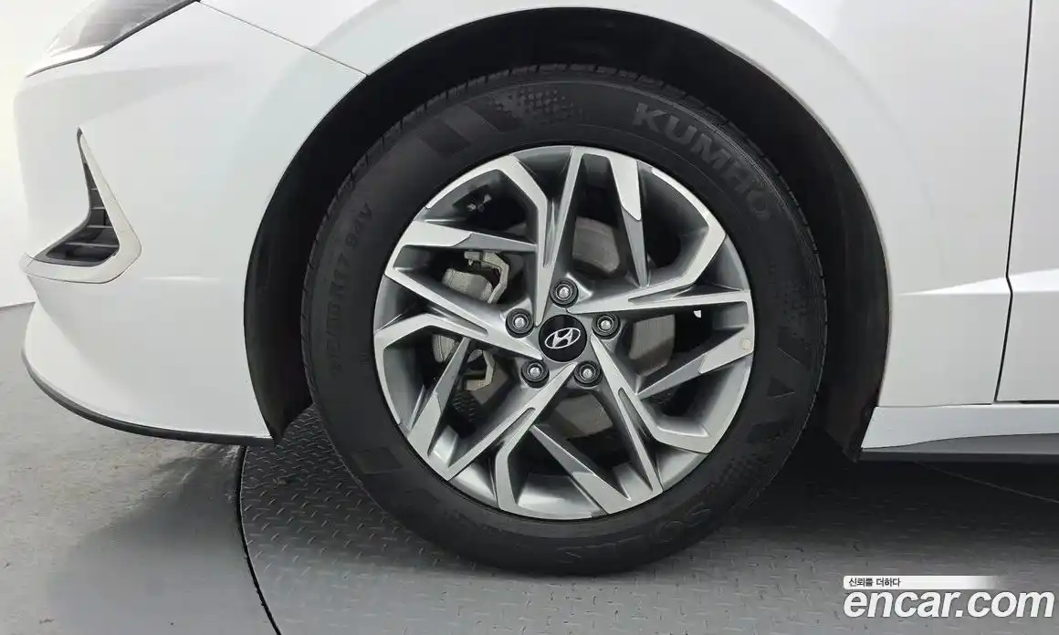 Hyundai Sonata 2021 2.0 Автомат в Москве № 112106, фото 6