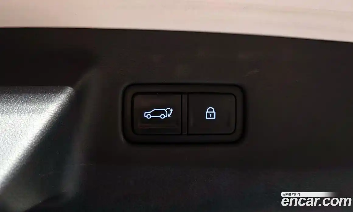 Hyundai Santa Fe 2024 1.6 Автомат в Москве № 112110, фото 17