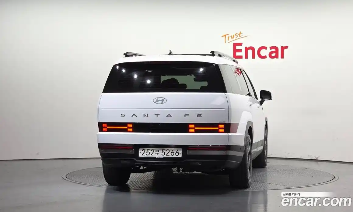 Hyundai Santa Fe 2024 1.6 Автомат в Москве № 112110, фото 6