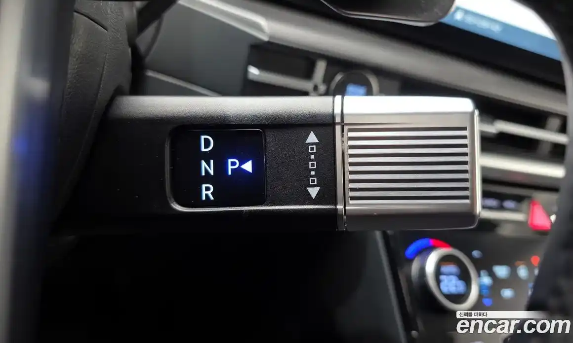 Hyundai Santa Fe 2024 1.6 Автомат в Москве № 112110, фото 7