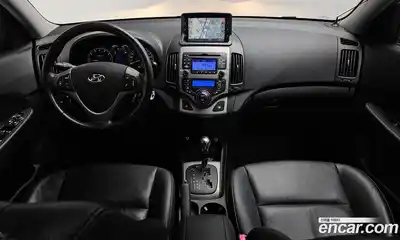 Hyundai i30 2008 1.6 Автомат в Москве № 114402, миниатюра 7