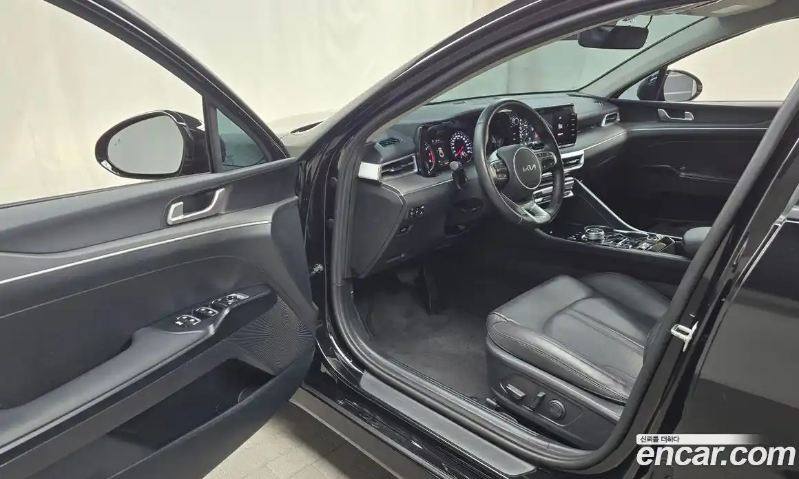 Kia K5 2023 2.0 Автомат в Москве № 11542, фото 4