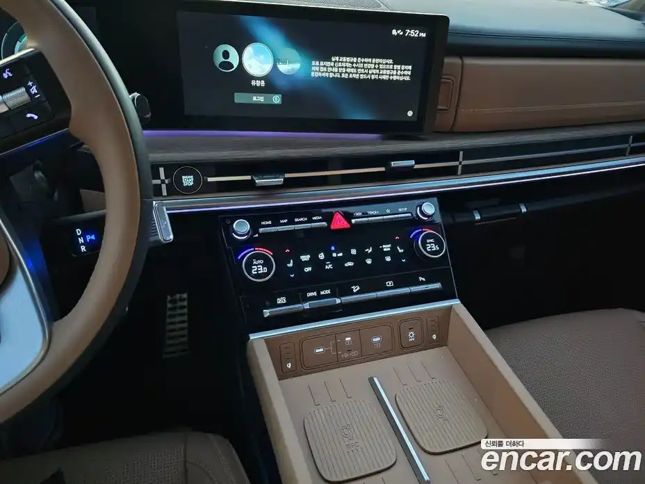 Hyundai Santa Fe 2024 1.6 Автомат в Москве № 119856, фото 6