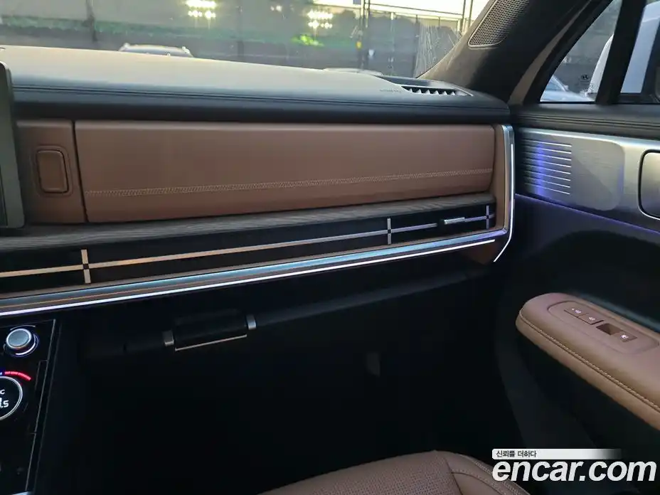 Hyundai Santa Fe 2024 1.6 Автомат в Москве № 119856, фото 9