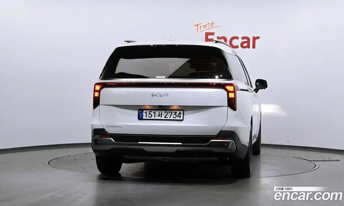 Kia Canival 2025 2.2 Автомат в Москве № 120472, фото 4