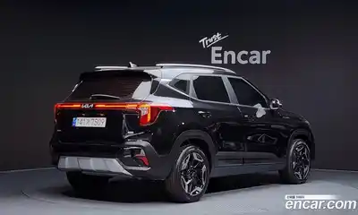 Kia Seltos 2024 1.6 Автомат в Москве № 120842, миниатюра 2