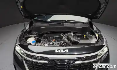 Kia Seltos 2024 1.6 Автомат в Москве № 120842, миниатюра 6