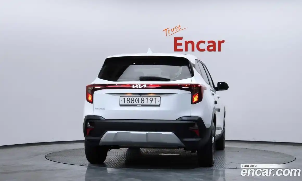 Kia Seltos 2025 2.0 Автомат в Москве № 121344, фото 4