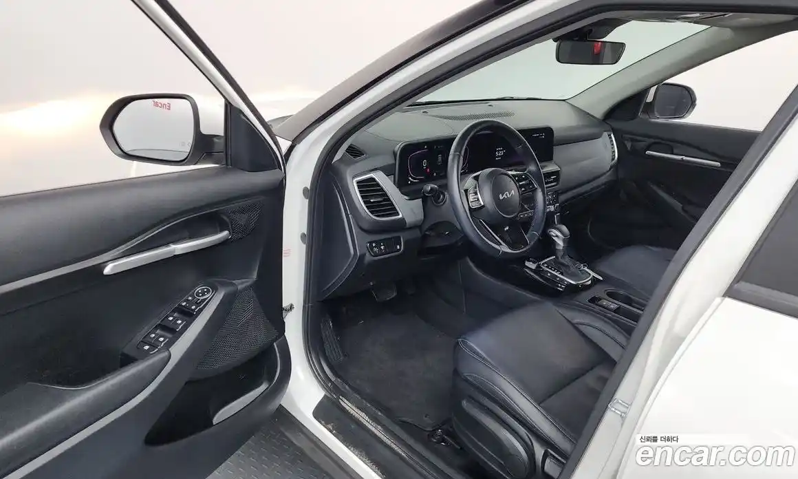 Kia Seltos 2025 2.0 Автомат в Москве № 121344, фото 10