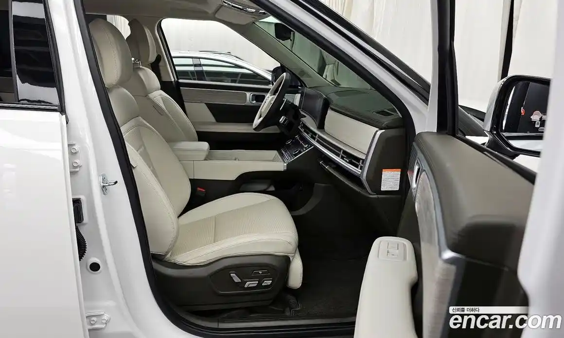 Hyundai Santa Fe 2024 1.6 Автомат в Москве № 126722, фото 6