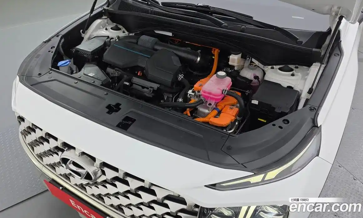 Hyundai Santa Fe 2022 1.6 Автомат в Москве № 127080, фото 10