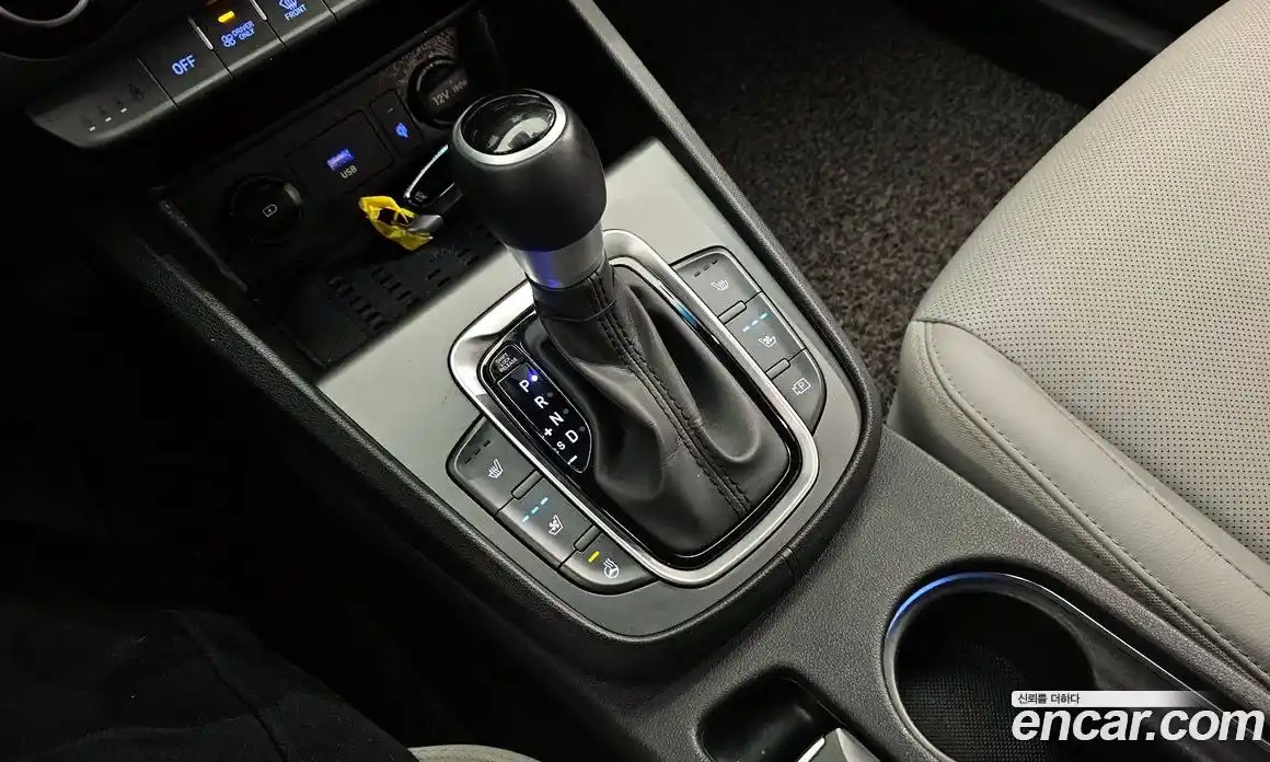 Hyundai Kona 2021 1.6 Автомат в Москве № 129191, фото 11