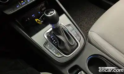 Hyundai Kona 2021 1.6 Автомат в Москве № 129191, миниатюра 11