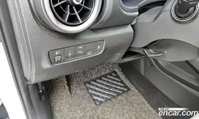 Hyundai Kona 2021 1.6 Автомат в Москве № 129191, миниатюра 12