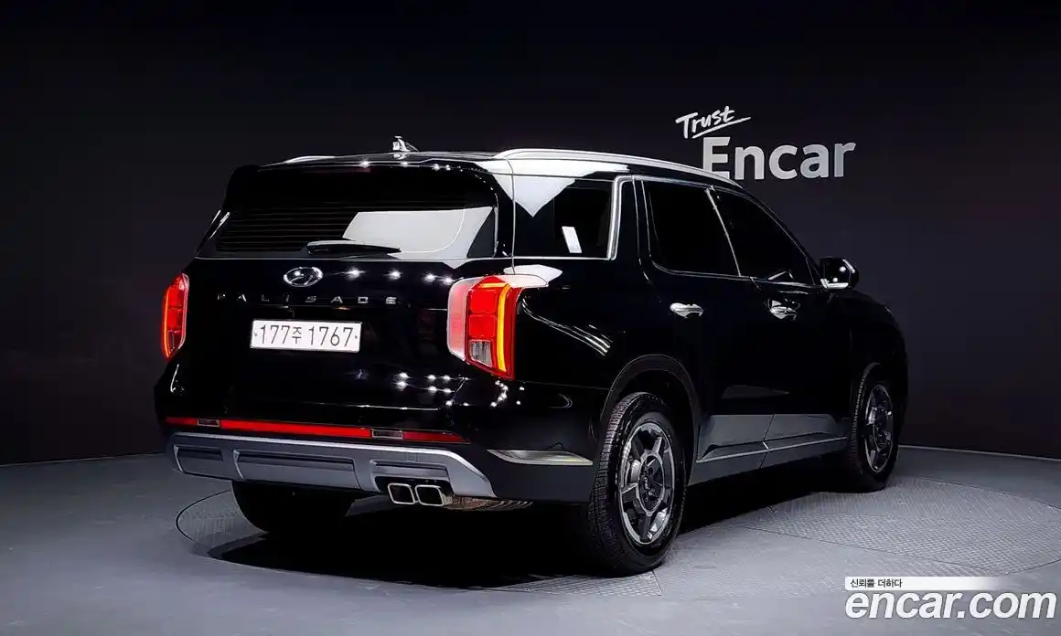 Hyundai Palisade 2023 3.8 Автомат в Москве № 130030, фото 2