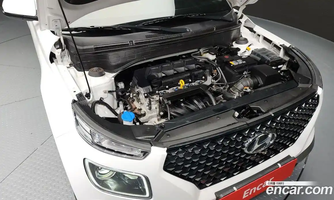 Hyundai Venue 2023 1.6 Автомат в Москве № 130244, фото 19