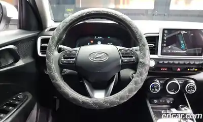 Hyundai Venue 2023 1.6 Автомат в Москве № 130244, миниатюра 3