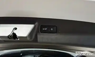 Hyundai Santa Fe 2024 1.6 Автомат в Москве № 130864, миниатюра 5