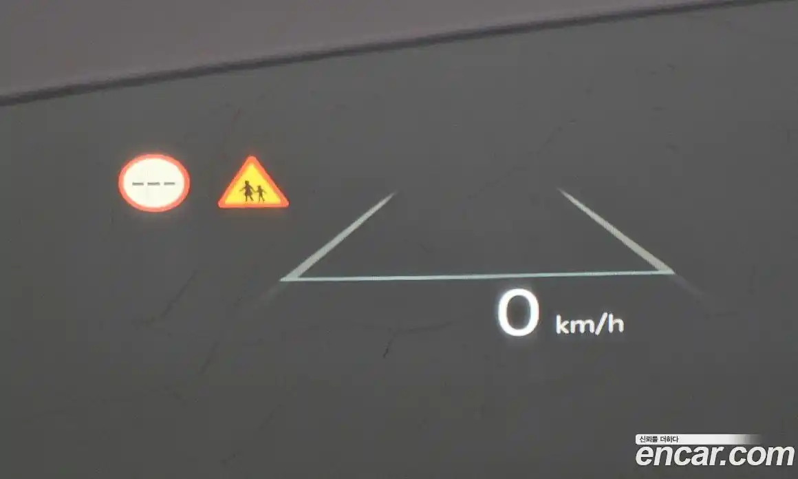 Kia Canival 2024 3.5 Автомат в Москве № 131243, фото 19