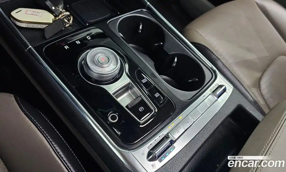 Kia Canival 2024 3.5 Автомат в Москве № 131243, фото 9