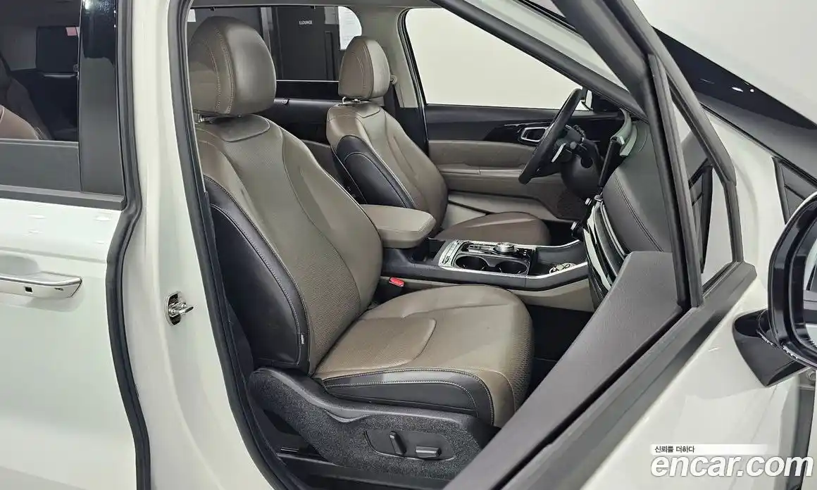 Kia Canival 2024 3.5 Автомат в Москве № 131243, фото 10