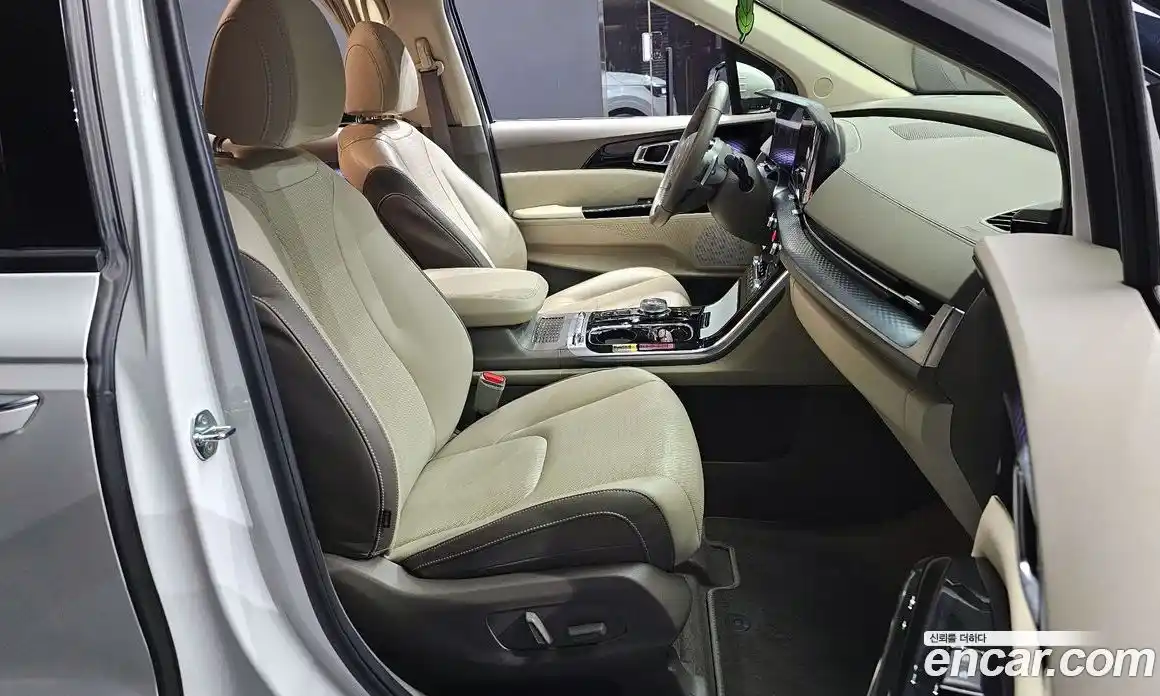 Kia Canival 2023 2.2 Автомат в Москве № 131266, фото 12