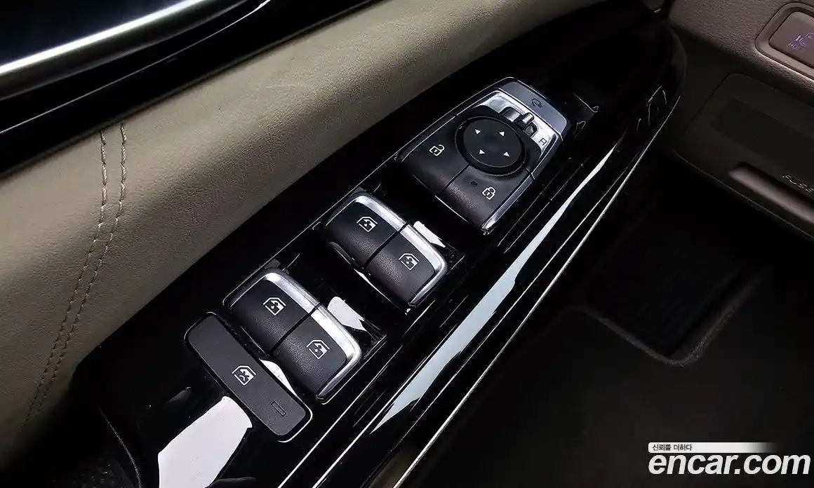 Kia Canival 2023 2.2 Автомат в Москве № 131266, фото 13