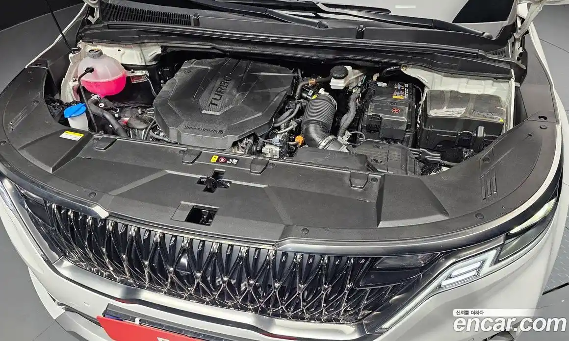 Kia Canival 2023 2.2 Автомат в Москве № 131266, фото 14