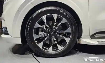 Kia Canival 2023 2.2 Автомат в Москве № 131266, миниатюра 3