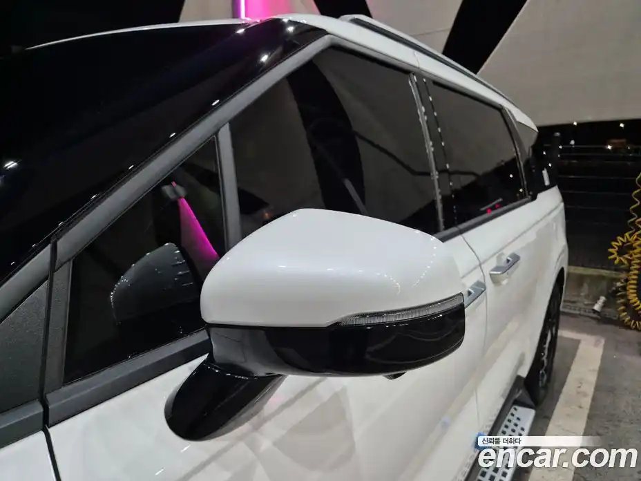 Kia Canival 2024 3.5 Автомат в Москве № 131282, фото 7