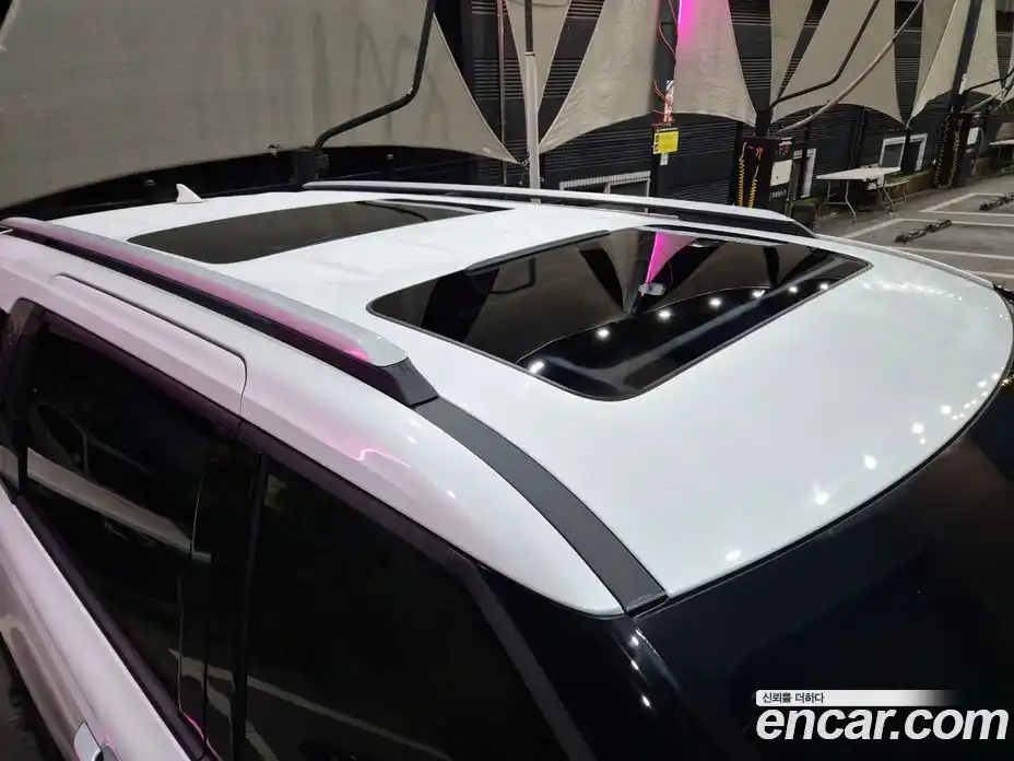 Kia Canival 2024 3.5 Автомат в Москве № 131282, фото 8